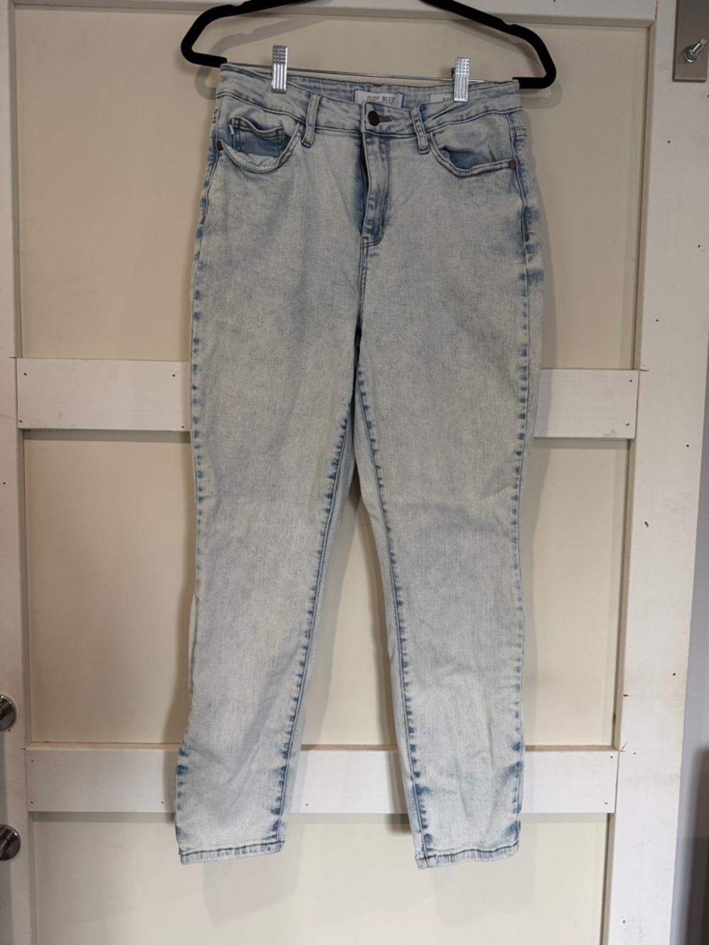 Judy Blue Light Wash High-Rise Slim Jeans